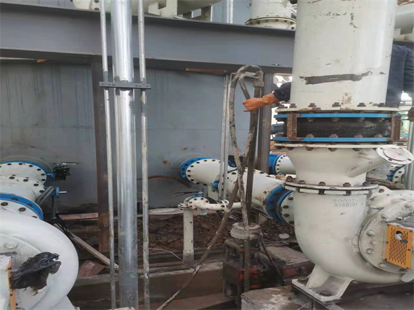 总口管理区设备基础沉降下沉注浆加固增加荷载