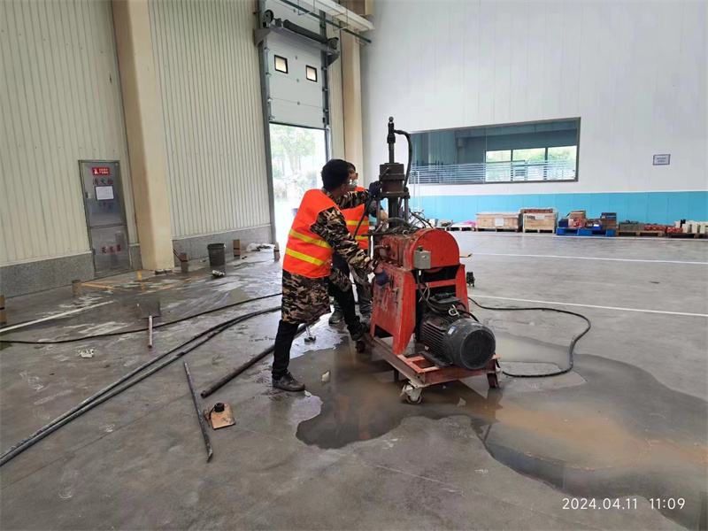 总口管理区厂房地面下沉塌陷注浆加固施工